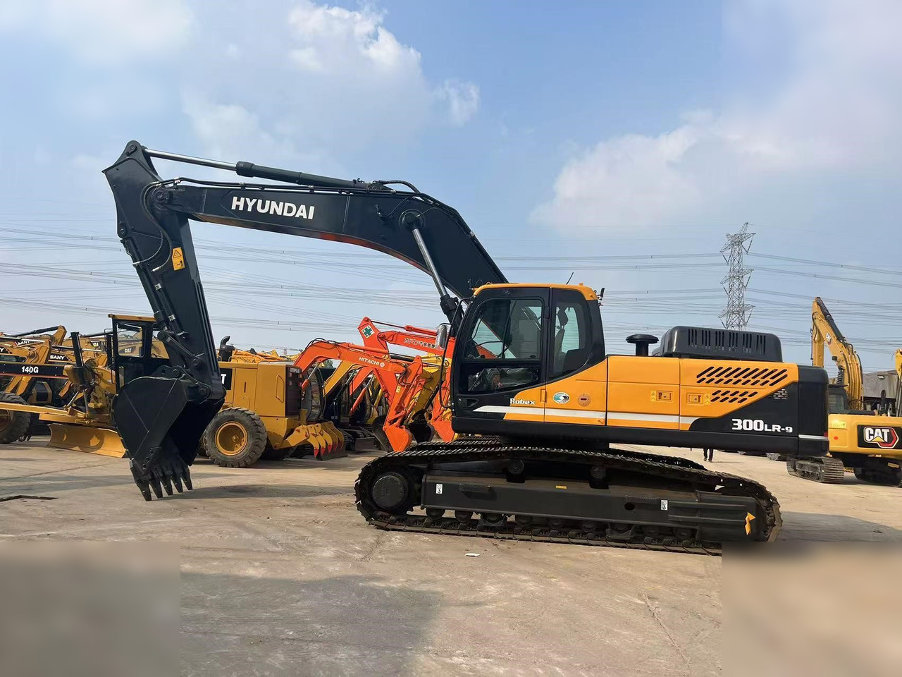 HYUNDAI ROBEX 300 LR-9 - Pelle sur chenille: photos 1 HYUNDAI ROBEX 300 LR-9 - Pelle sur chenille: photos 1