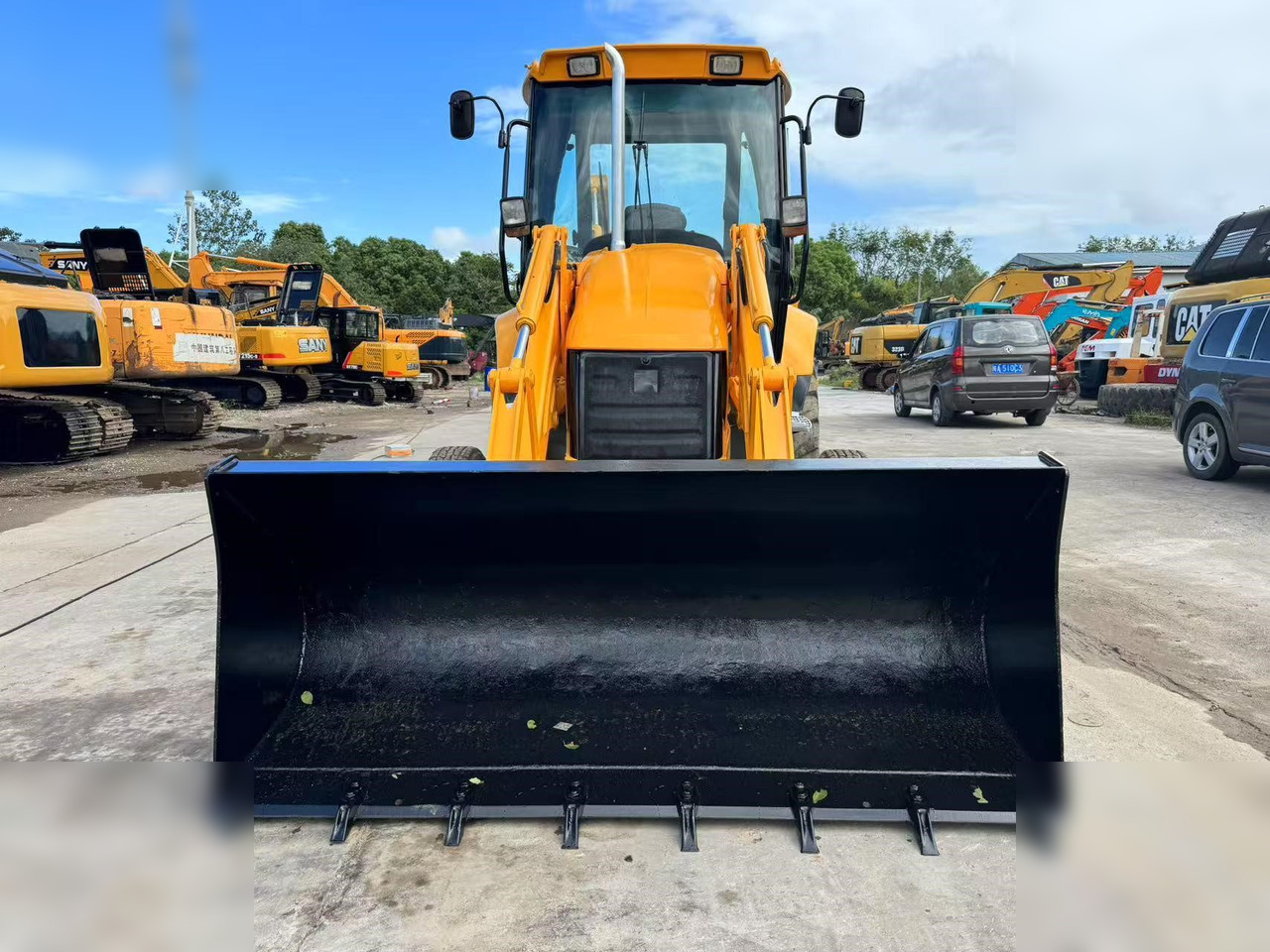 JCB 3CX - Tractopelle: photos 3 JCB 3CX - Tractopelle: photos 3