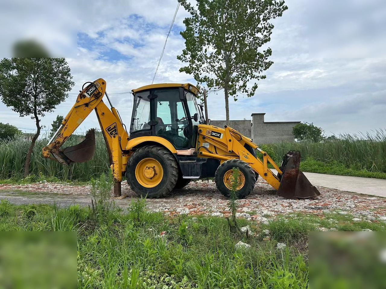 JCB 3CX - Tractopelle: photos 2 JCB 3CX - Tractopelle: photos 2