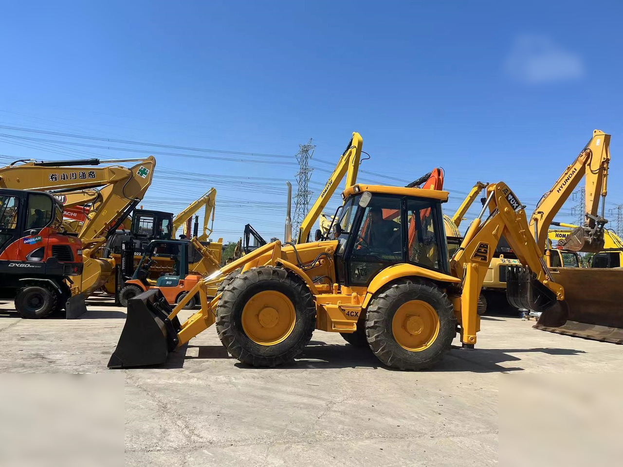 JCB 4CX - Tractopelle: photos 1 JCB 4CX - Tractopelle: photos 1