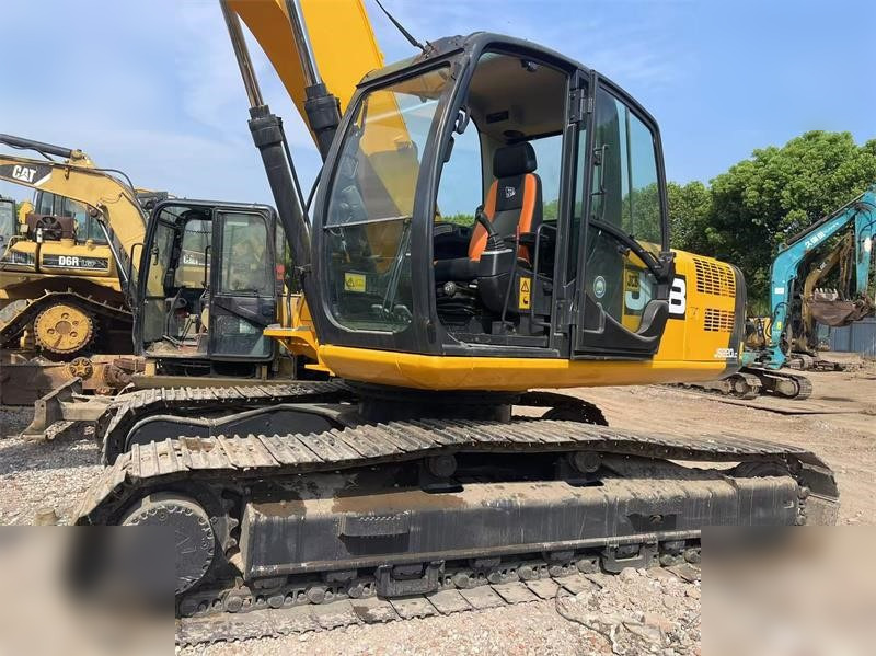 JCB JS220 LC - Pelle sur chenille: photos 4 JCB JS220 LC - Pelle sur chenille: photos 4