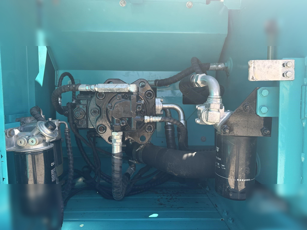 KOBELCO SK210 LC-8 - Pelle sur chenille: photos 5 KOBELCO SK210 LC-8 - Pelle sur chenille: photos 5