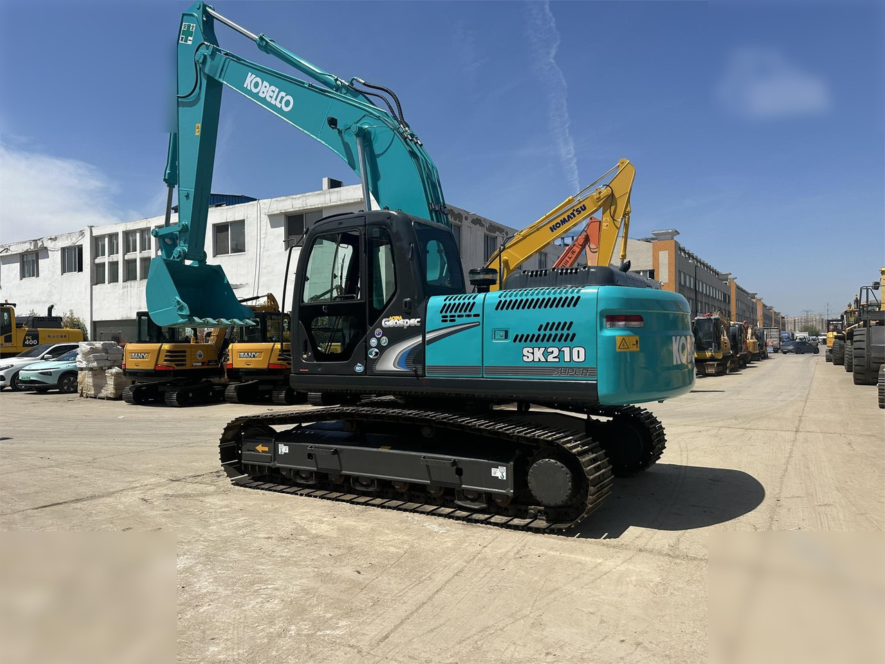 KOBELCO SK210 LC-8 - Pelle sur chenille: photos 1 KOBELCO SK210 LC-8 - Pelle sur chenille: photos 1