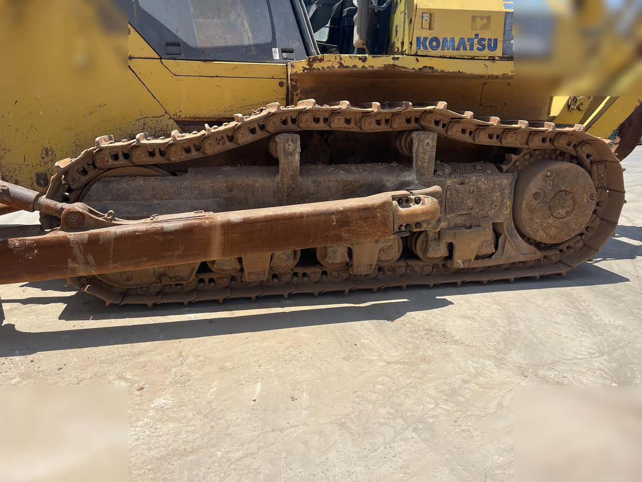 KOMATSU D155A-5 - Bulldozer: photos 5 KOMATSU D155A-5 - Bulldozer: photos 5