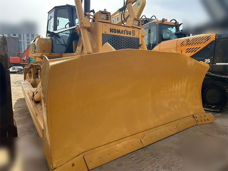 KOMATSU D155A-5 - Bulldozer: photos 5 KOMATSU D155A-5 - Bulldozer: photos 5