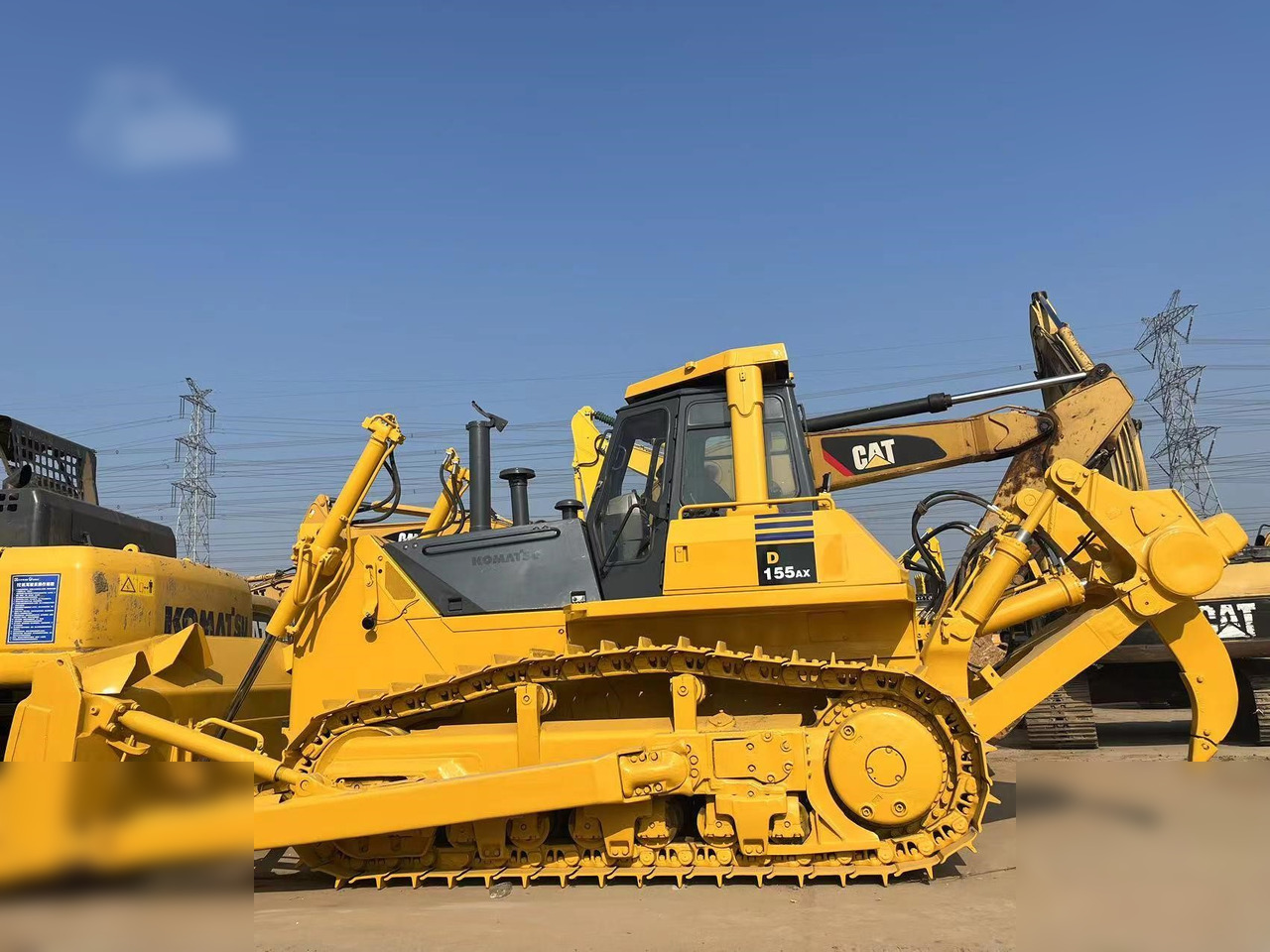 KOMATSU D155AX-5 - Bulldozer: photos 1 KOMATSU D155AX-5 - Bulldozer: photos 1