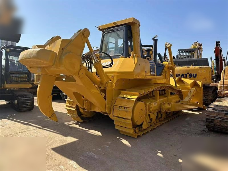 KOMATSU D155AX-5 - Bulldozer: photos 2 KOMATSU D155AX-5 - Bulldozer: photos 2