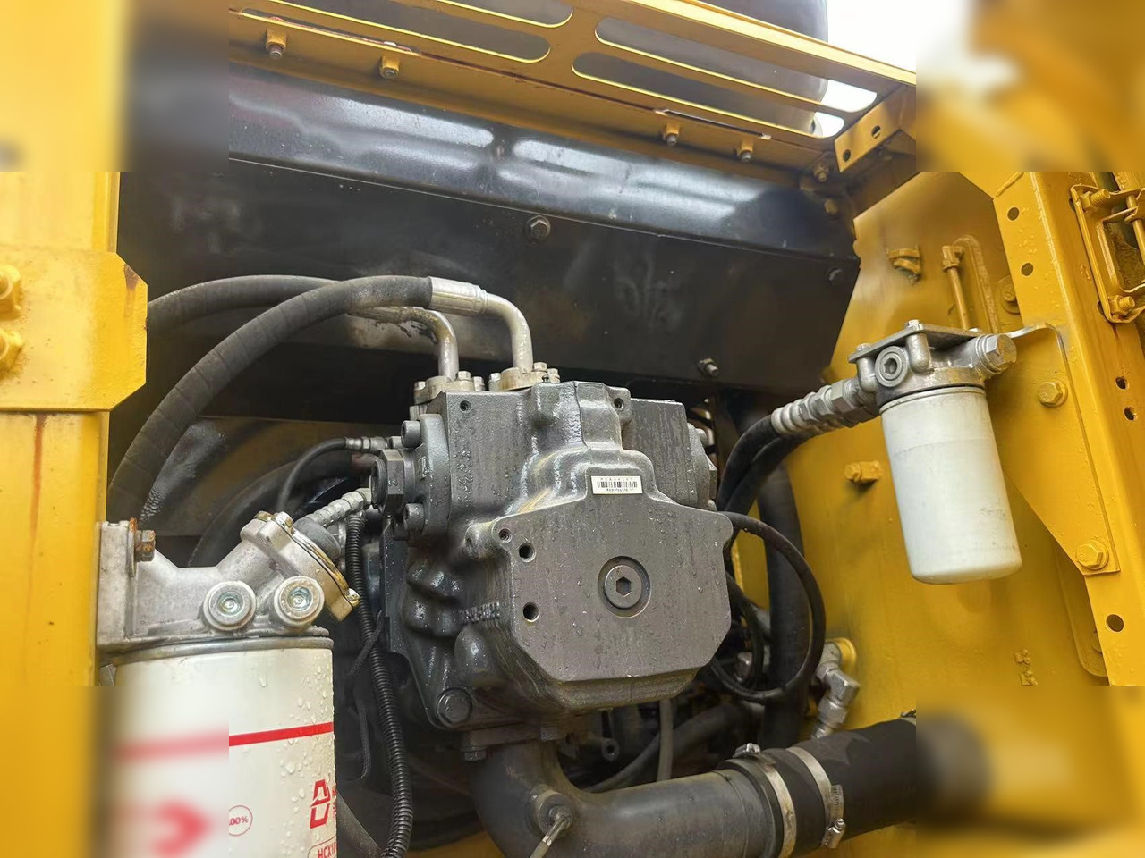 Pelle sur chenille KOMATSU PC220-7: photos 8