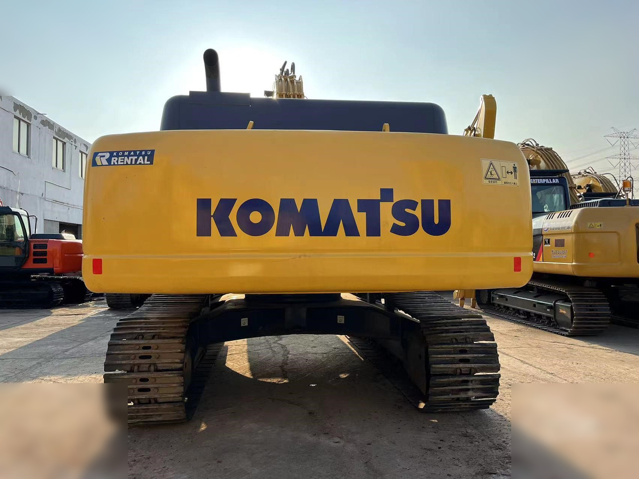 KOMATSU PC350-7 - Pelle sur chenille: photos 3 KOMATSU PC350-7 - Pelle sur chenille: photos 3