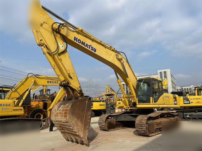 KOMATSU PC400-7 - Pelle sur chenille: photos 4 KOMATSU PC400-7 - Pelle sur chenille: photos 4