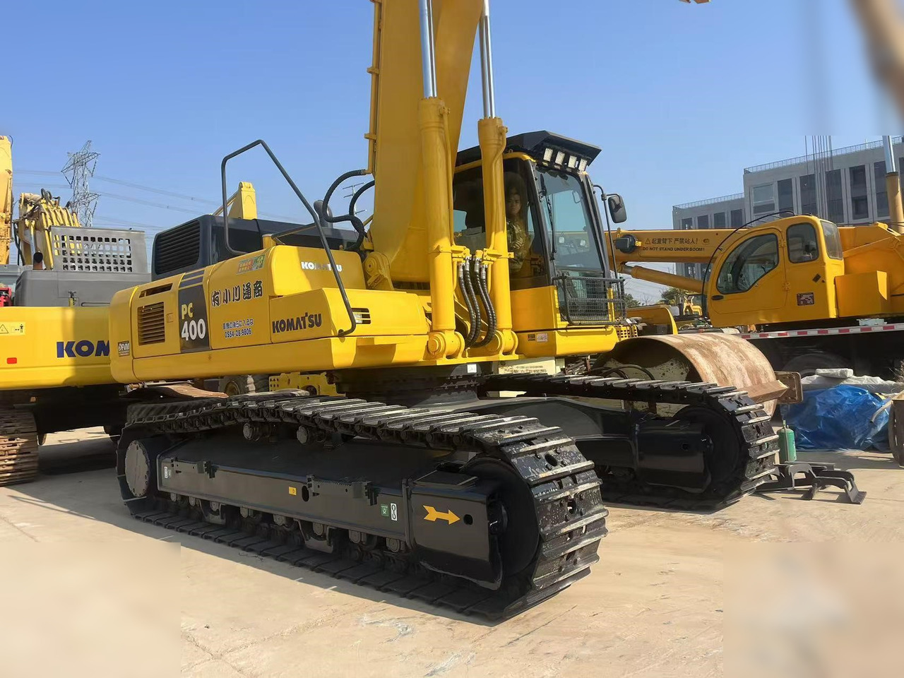 KOMATSU PC400-8R - Pelle sur chenille: photos 4 KOMATSU PC400-8R - Pelle sur chenille: photos 4