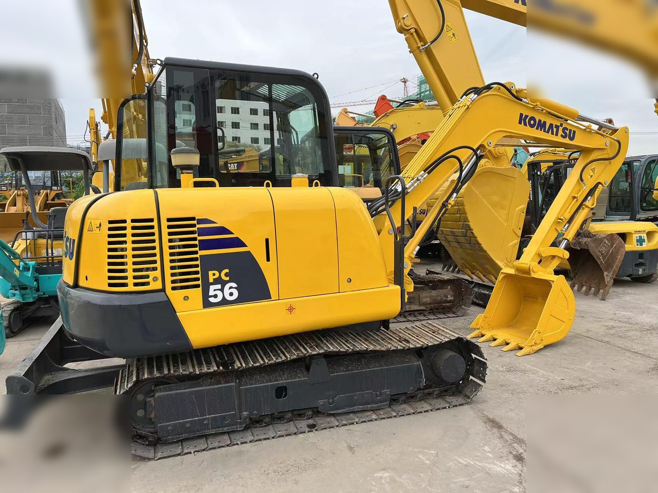 KOMATSU PC56-7 - Mini pelle: photos 3 KOMATSU PC56-7 - Mini pelle: photos 3