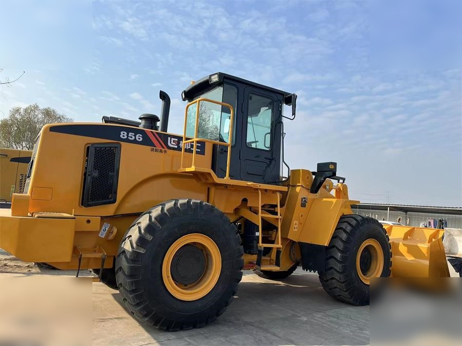 LIUGONG 856 - Chargeuse sur pneus: photos 2 LIUGONG 856 - Chargeuse sur pneus: photos 2