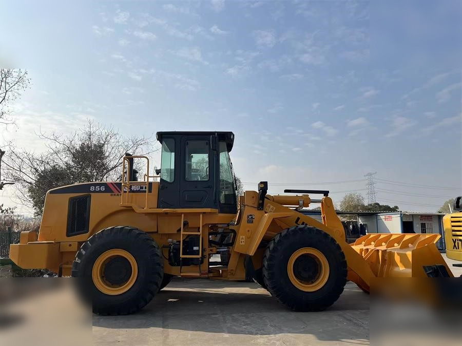 LIUGONG 856 - Chargeuse sur pneus: photos 1 LIUGONG 856 - Chargeuse sur pneus: photos 1