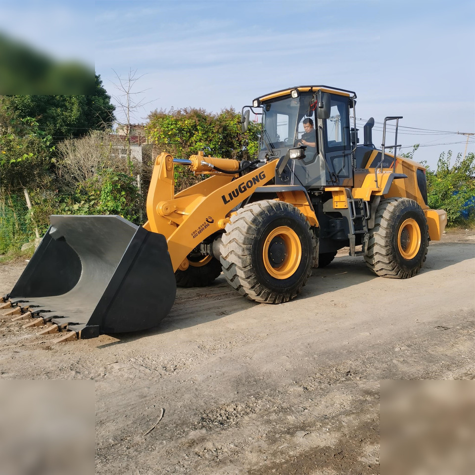 LIUGONG 856H - Chargeuse sur pneus: photos 2 LIUGONG 856H - Chargeuse sur pneus: photos 2
