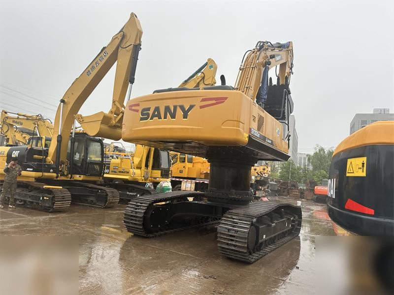 SANY SY335C - Pelle sur chenille: photos 3 SANY SY335C - Pelle sur chenille: photos 3
