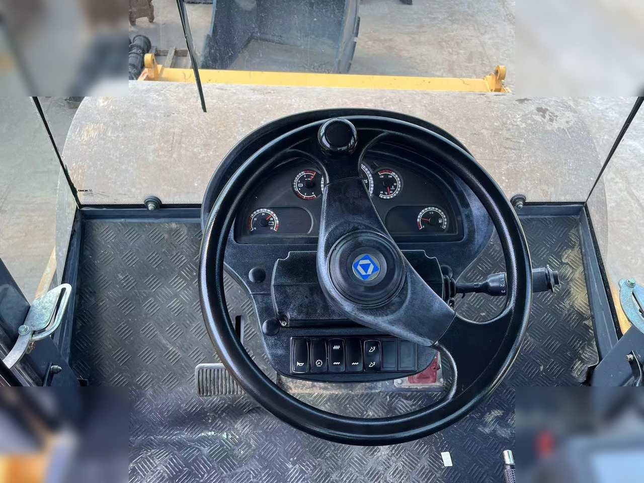 Compacteur XCMG XS143J: photos 7