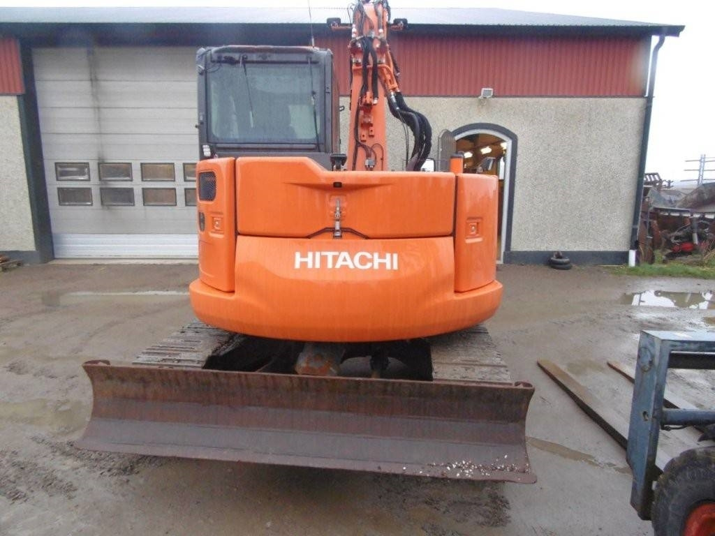 Hitachi 85 US - Mini pelle: photos 3 Hitachi 85 US - Mini pelle: photos 3