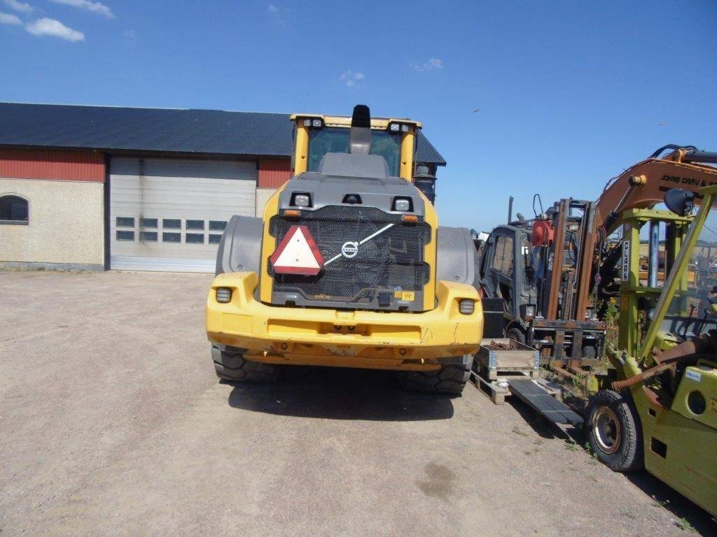 Volvo L110 H med optishift Fullutrustad med CDC-våg-kamr - Chargeuse sur pneus: photos 2 Volvo L110 H med optishift Fullutrustad med CDC-våg-kamr - Chargeuse sur pneus: photos 2