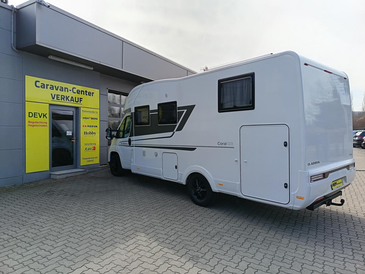 Adria Coral ALL-IN 650 DL*LUFTFEDERUNG HA*SOLAR*SOFORT - Camping-car profilé: photos 5 Adria Coral ALL-IN 650 DL*LUFTFEDERUNG HA*SOLAR*SOFORT - Camping-car profilé: photos 5