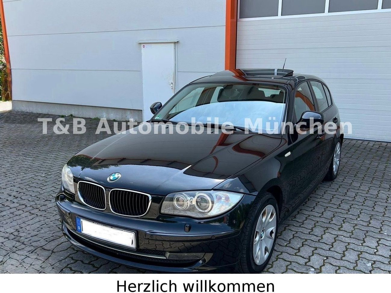 BMW 118d*Advantage-Paket*Klima*Navi*Xenon*PDC*1.Hand - Berline: photos 1 BMW 118d*Advantage-Paket*Klima*Navi*Xenon*PDC*1.Hand - Berline: photos 1