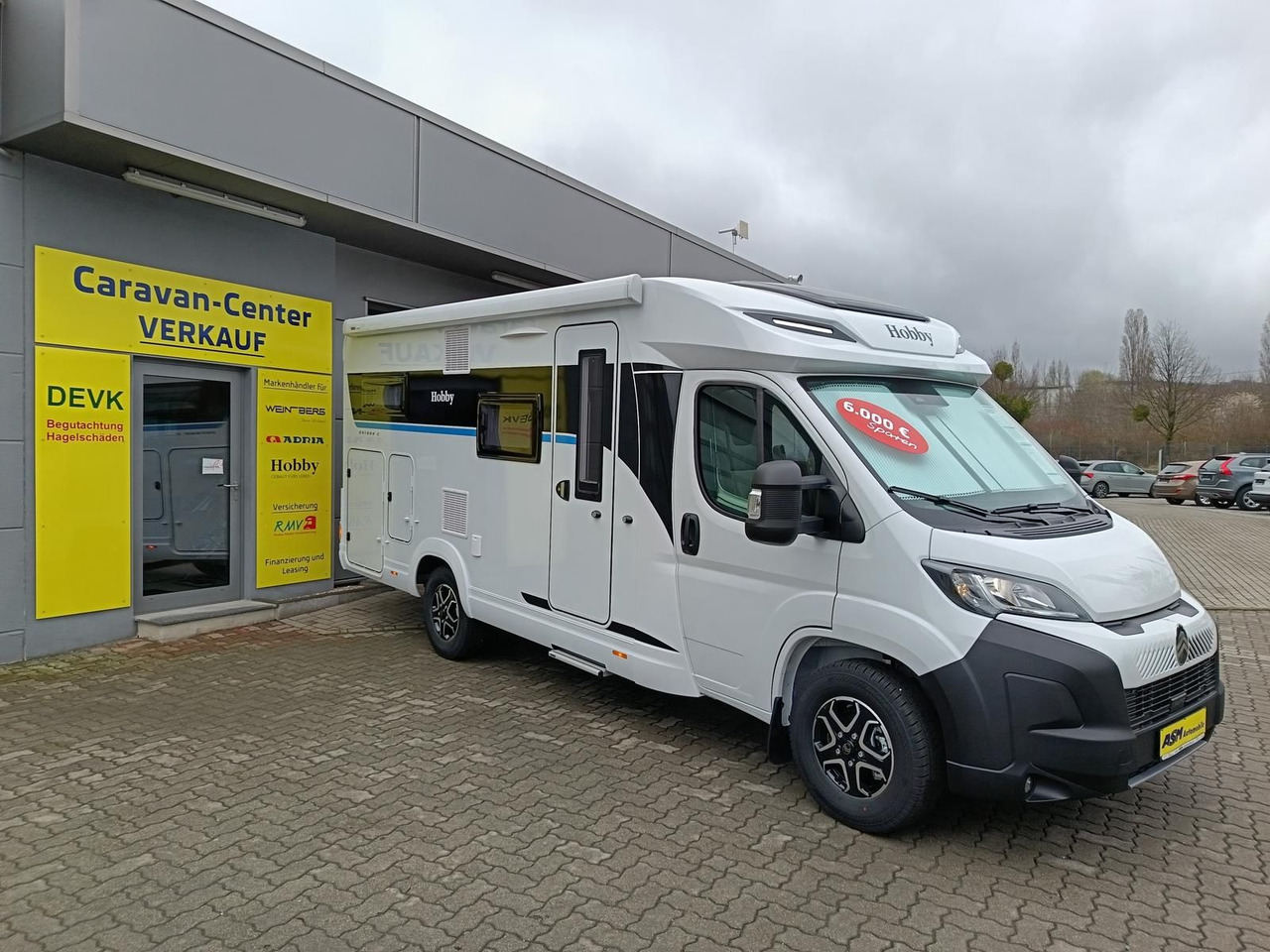 Hobby Ontour C680 GE*AUTOMATIK*LITHIUM*MARKISE*SOFORT* - Camping-car profilé: photos 2 Hobby Ontour C680 GE*AUTOMATIK*LITHIUM*MARKISE*SOFORT* - Camping-car profilé: photos 2