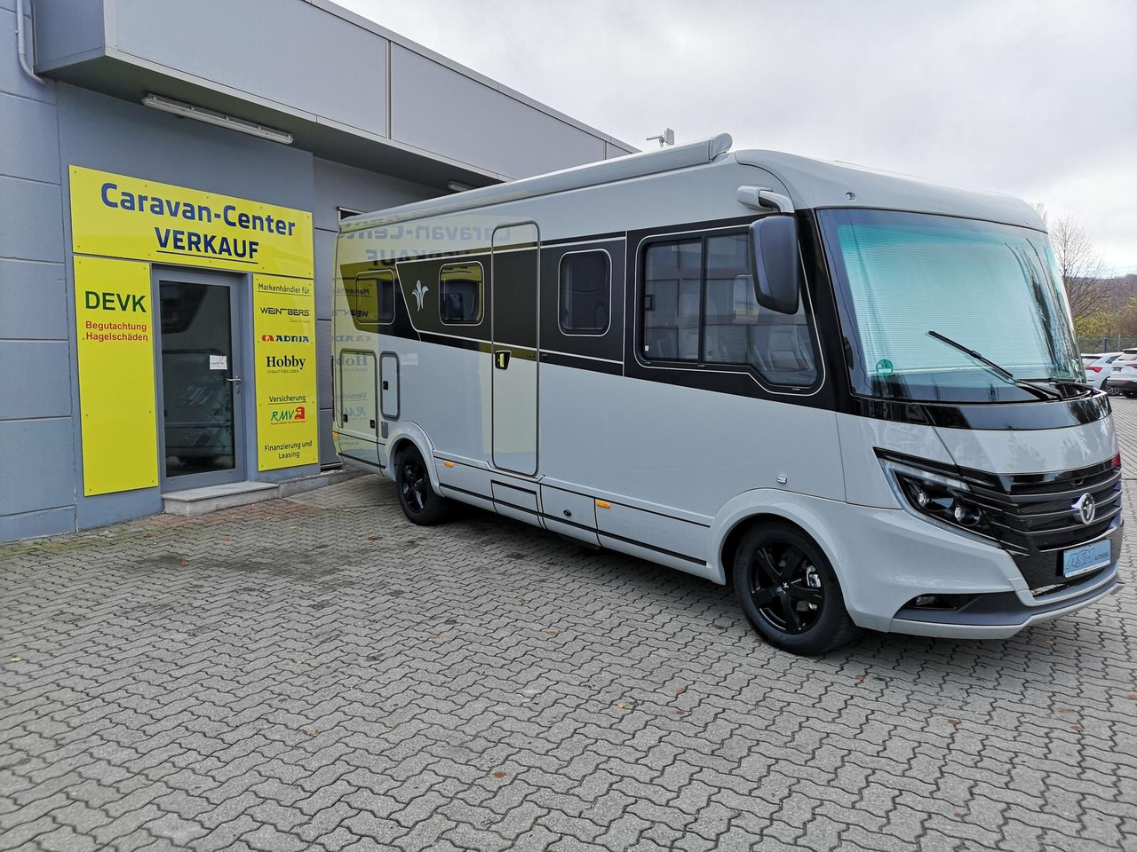 Niesmann + Bischoff iSmove 6.9 E 132 kW+AHK+SOLAR+ALDE+KLIMA+NAVI - Camping-car intégral: photos 3 Niesmann + Bischoff iSmove 6.9 E 132 kW+AHK+SOLAR+ALDE+KLIMA+NAVI - Camping-car intégral: photos 3
