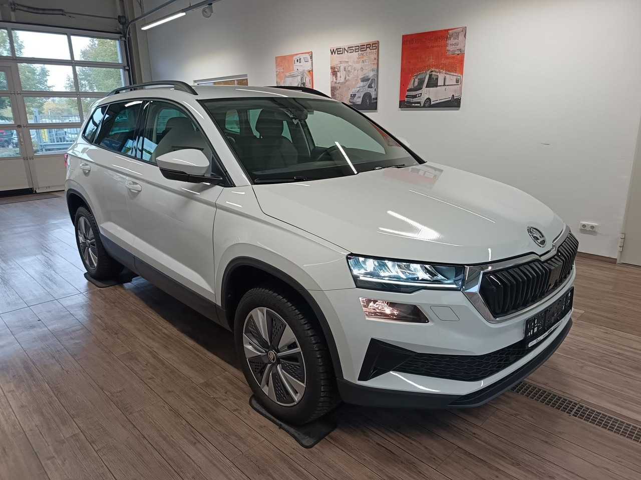 Skoda Karoq Style 1,5 TSI DSG*AHK*NAVI*LED*R-KAM*2xPDC - SUV: photos 3 Skoda Karoq Style 1,5 TSI DSG*AHK*NAVI*LED*R-KAM*2xPDC - SUV: photos 3
