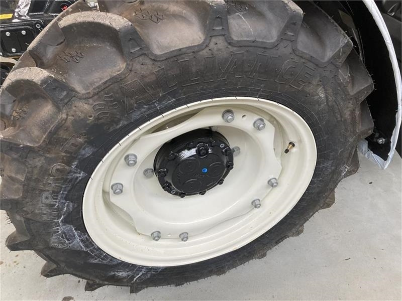 Alliance Farm Pro II 11.2R24 - 280/85R24 - Pneu pour Machine agricole: photos 1 Alliance Farm Pro II 11.2R24 - 280/85R24 - Pneu pour Machine agricole: photos 1