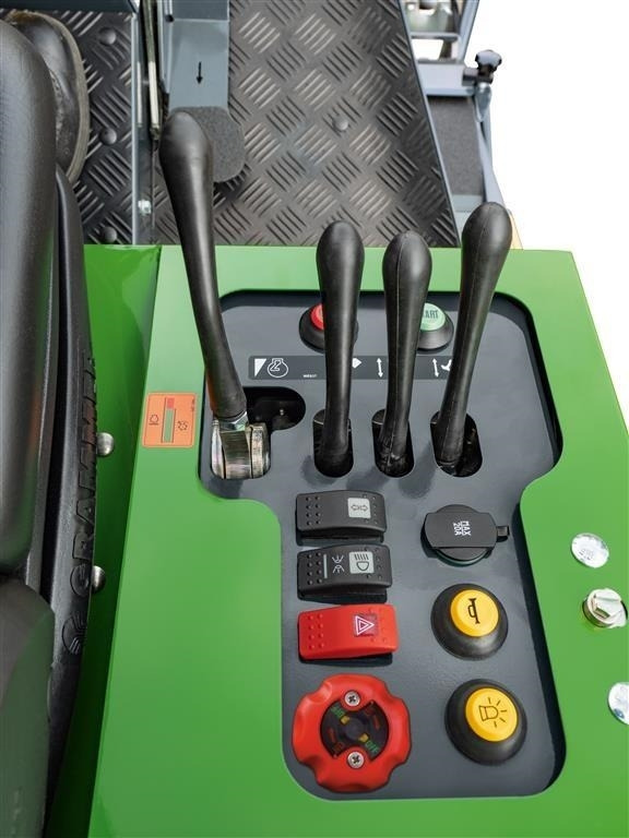 Amazone Profihopper 4WDi 1250 Smartline - Motofaucheuse: photos 2 Amazone Profihopper 4WDi 1250 Smartline - Motofaucheuse: photos 2