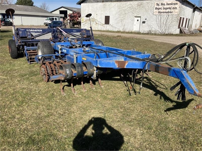 Dal-Bo 3 mtr Multiflex med Nordsten Combi-matic - Combiné de semis: photos 2 Dal-Bo 3 mtr Multiflex med Nordsten Combi-matic - Combiné de semis: photos 2