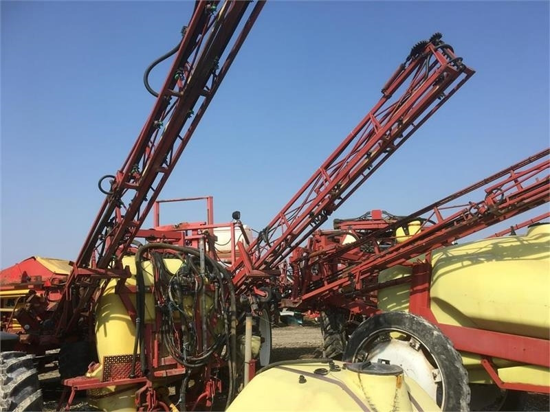 Hardi Mega 1200L 21m LPZ - Pulvérisateur traîné: photos 1 Hardi Mega 1200L 21m LPZ - Pulvérisateur traîné: photos 1