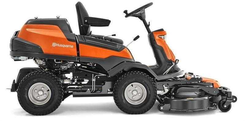 Husqvarna R 420TsX AWD inkl. 122 cm Combi klipperbord - Motofaucheuse: photos 3 Husqvarna R 420TsX AWD inkl. 122 cm Combi klipperbord - Motofaucheuse: photos 3