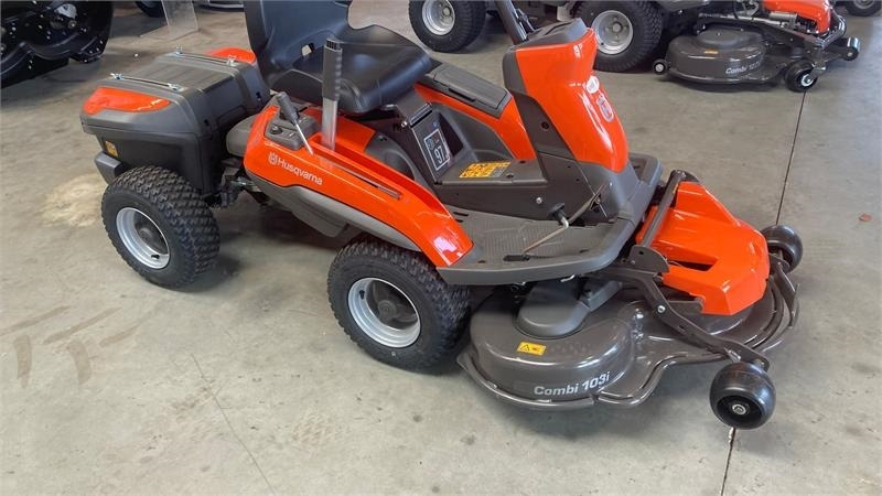 Husqvarna R200IX AWD Elektrisk - Motofaucheuse: photos 1 Husqvarna R200IX AWD Elektrisk - Motofaucheuse: photos 1