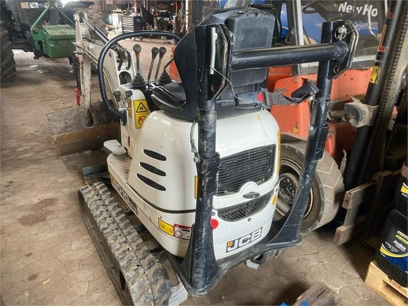 JCB 8010 CTS - Mini pelle: photos 2 JCB 8010 CTS - Mini pelle: photos 2