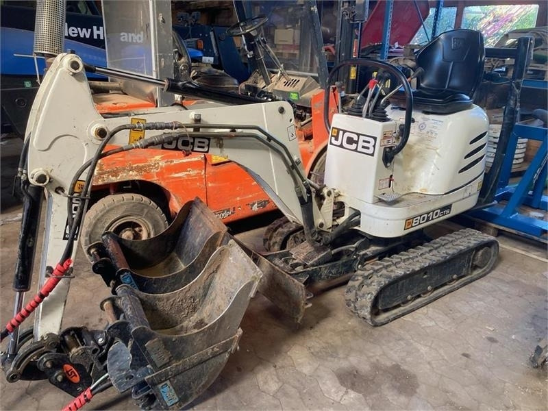 JCB 8010 CTS - Mini pelle: photos 1 JCB 8010 CTS - Mini pelle: photos 1