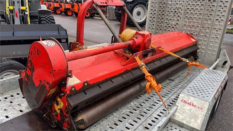Kuhn VKM 305 Slagleslå maskine  - Broyeur à axe horizontal: photos 1 Kuhn VKM 305 Slagleslå maskine  - Broyeur à axe horizontal: photos 1