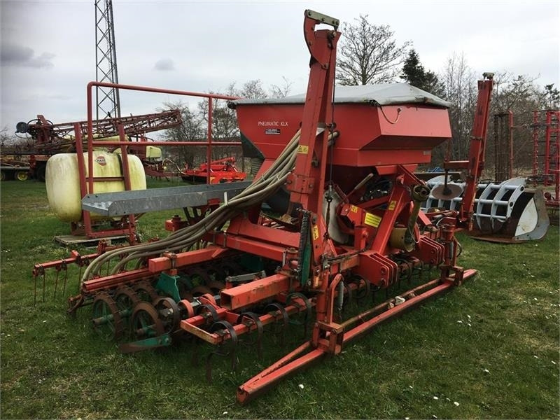 Kverneland KLX 4 meter - Combiné de semis: photos 2 Kverneland KLX 4 meter - Combiné de semis: photos 2