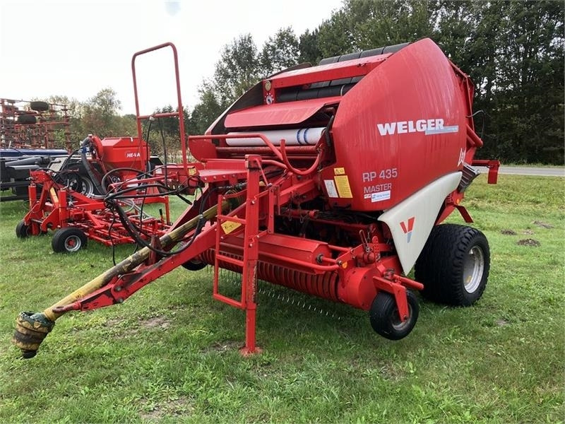 Lely Welger RP 435 Master - Presse à balles rondes: photos 1 Lely Welger RP 435 Master - Presse à balles rondes: photos 1