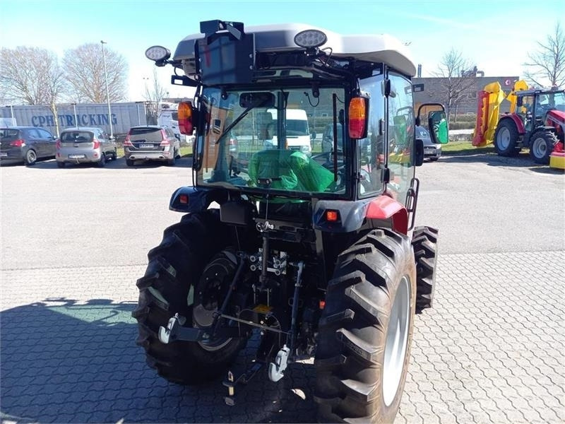 Massey Ferguson 1765 M HC - Tracteur communal: photos 5 Massey Ferguson 1765 M HC - Tracteur communal: photos 5