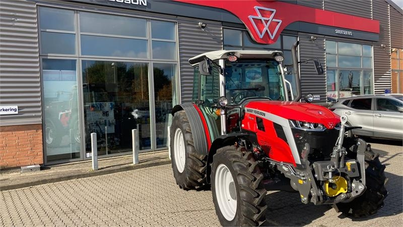 Massey Ferguson 3AL.95 Frontlift og PTO - Tracteur agricole: photos 3 Massey Ferguson 3AL.95 Frontlift og PTO - Tracteur agricole: photos 3