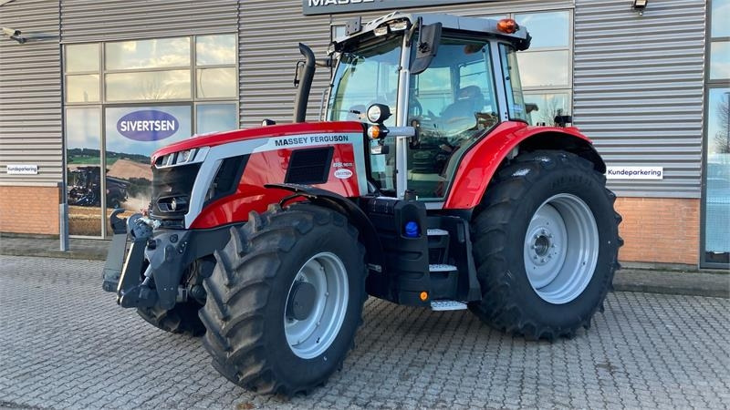 Massey Ferguson 6S.165 Dyna 6 Exclusive - Tracteur agricole: photos 1 Massey Ferguson 6S.165 Dyna 6 Exclusive - Tracteur agricole: photos 1