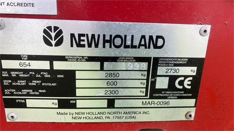 New Holland 654 RUNDBALLEPRESSER Cropcutter - Presse à balles rondes: photos 5 New Holland 654 RUNDBALLEPRESSER Cropcutter - Presse à balles rondes: photos 5