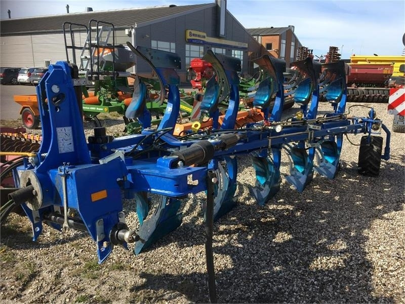 New Holland PHVH5 XSD risteunderplov - Charrue: photos 2 New Holland PHVH5 XSD risteunderplov - Charrue: photos 2