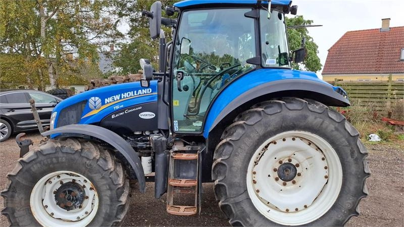 New Holland T5.115 EC  - Tracteur agricole: photos 3 New Holland T5.115 EC  - Tracteur agricole: photos 3