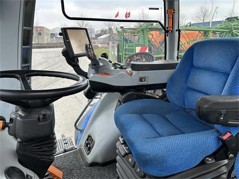 New Holland T8.435 Kun 2639 timer - Tracteur agricole: photos 3 New Holland T8.435 Kun 2639 timer - Tracteur agricole: photos 3