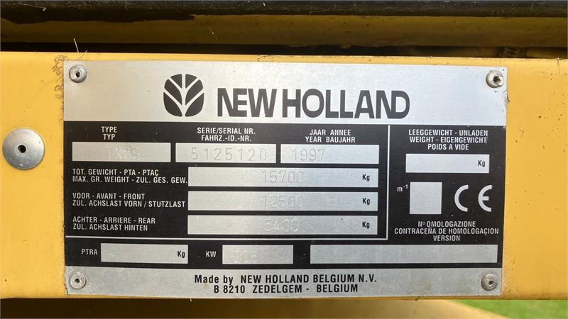 Moissonneuse-batteuse New Holland TX68 FSH: photos 10