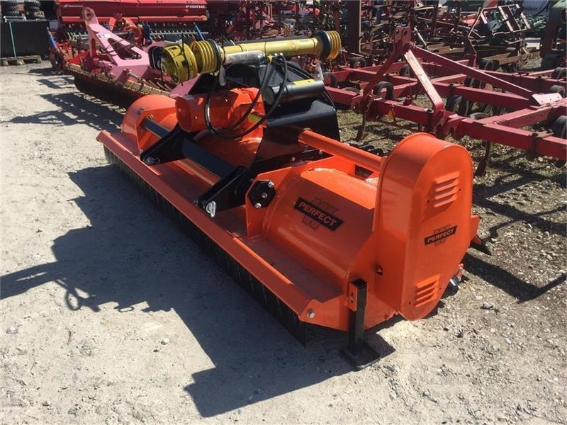 Perfect KM-300 Front og Bagmontering - Faucheuse: photos 2 Perfect KM-300 Front og Bagmontering - Faucheuse: photos 2