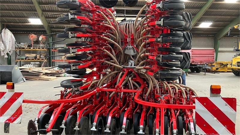 Pöttinger Terrasem C6 Fertilizer - Semoir: photos 4 Pöttinger Terrasem C6 Fertilizer - Semoir: photos 4