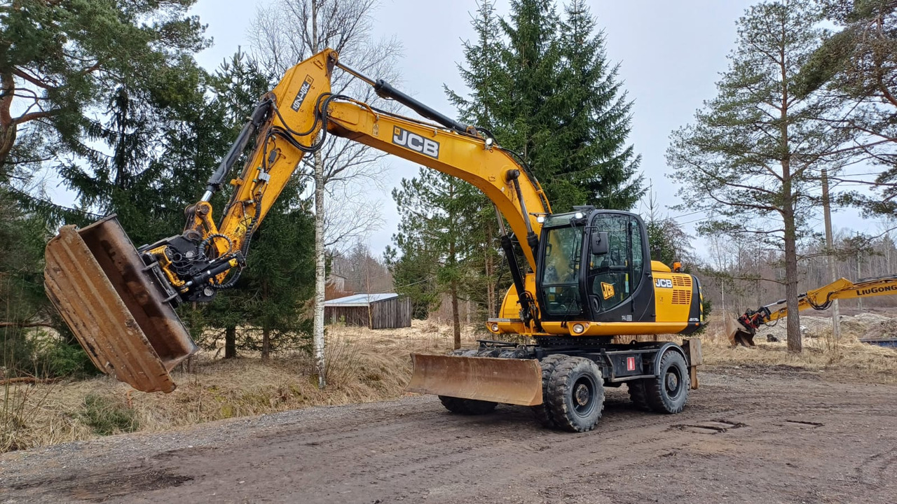 JCB JS175 - Pelle sur pneus: photos 1 JCB JS175 - Pelle sur pneus: photos 1